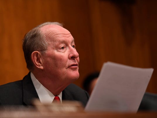 Lamar Alexander