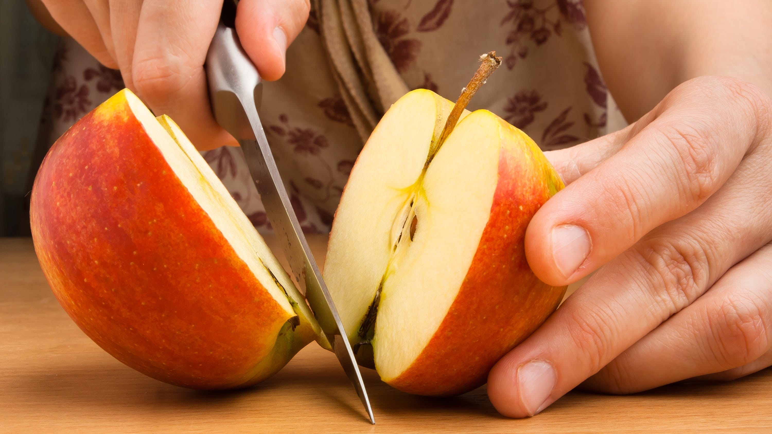 apple core with seeds