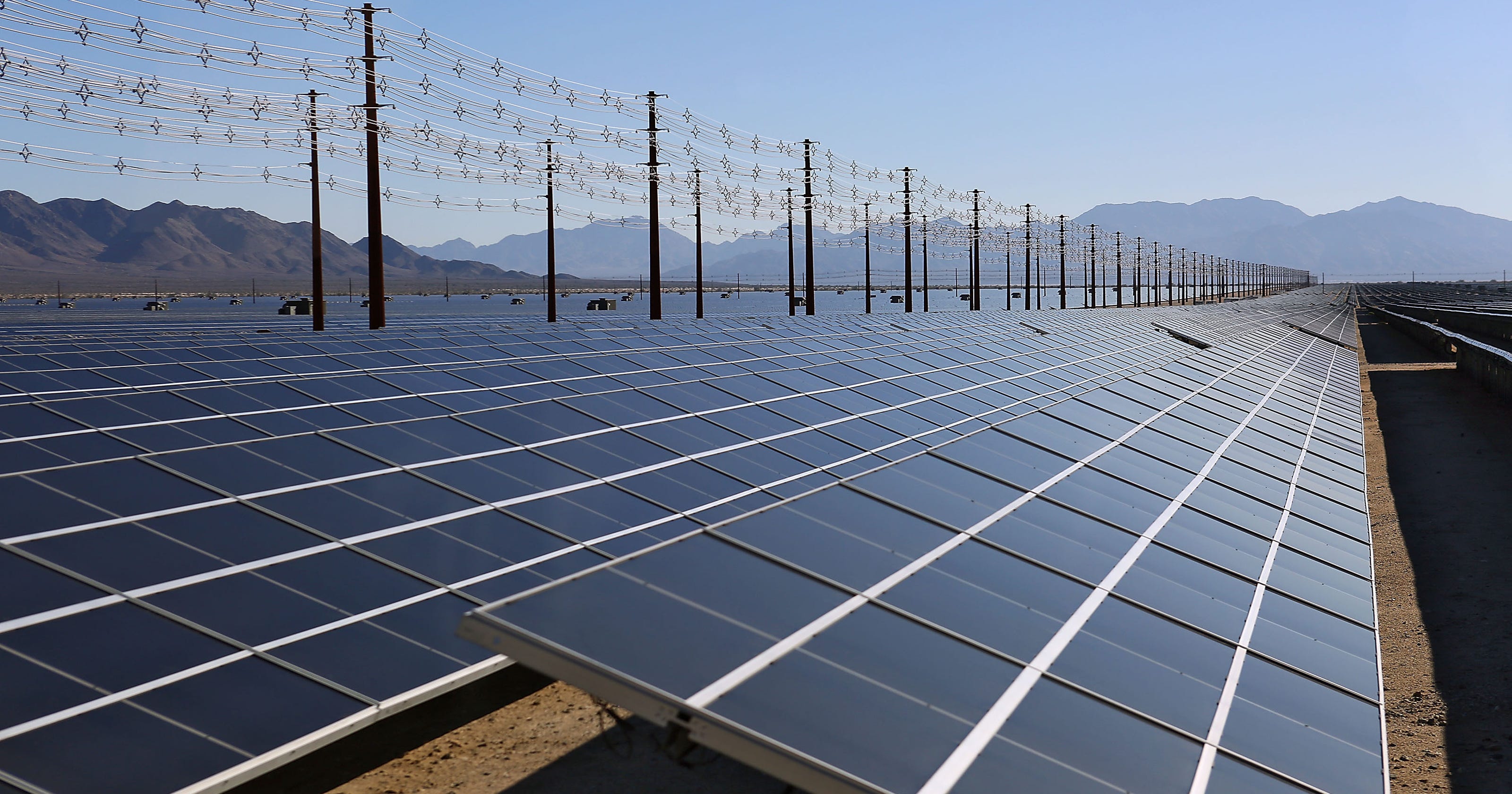 World's largest solar power plant opens in Riverside County