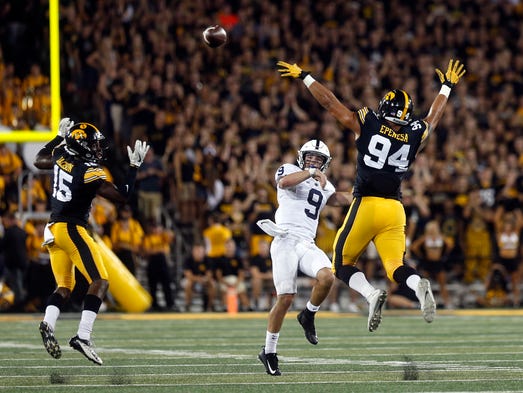 Iowa's A.J. Epenesa puts pressure on Penn State quarterback
