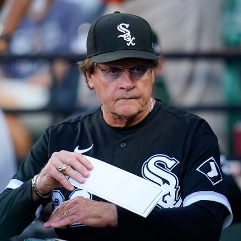 Chicago White Sox manager Tony La Russa looks on f