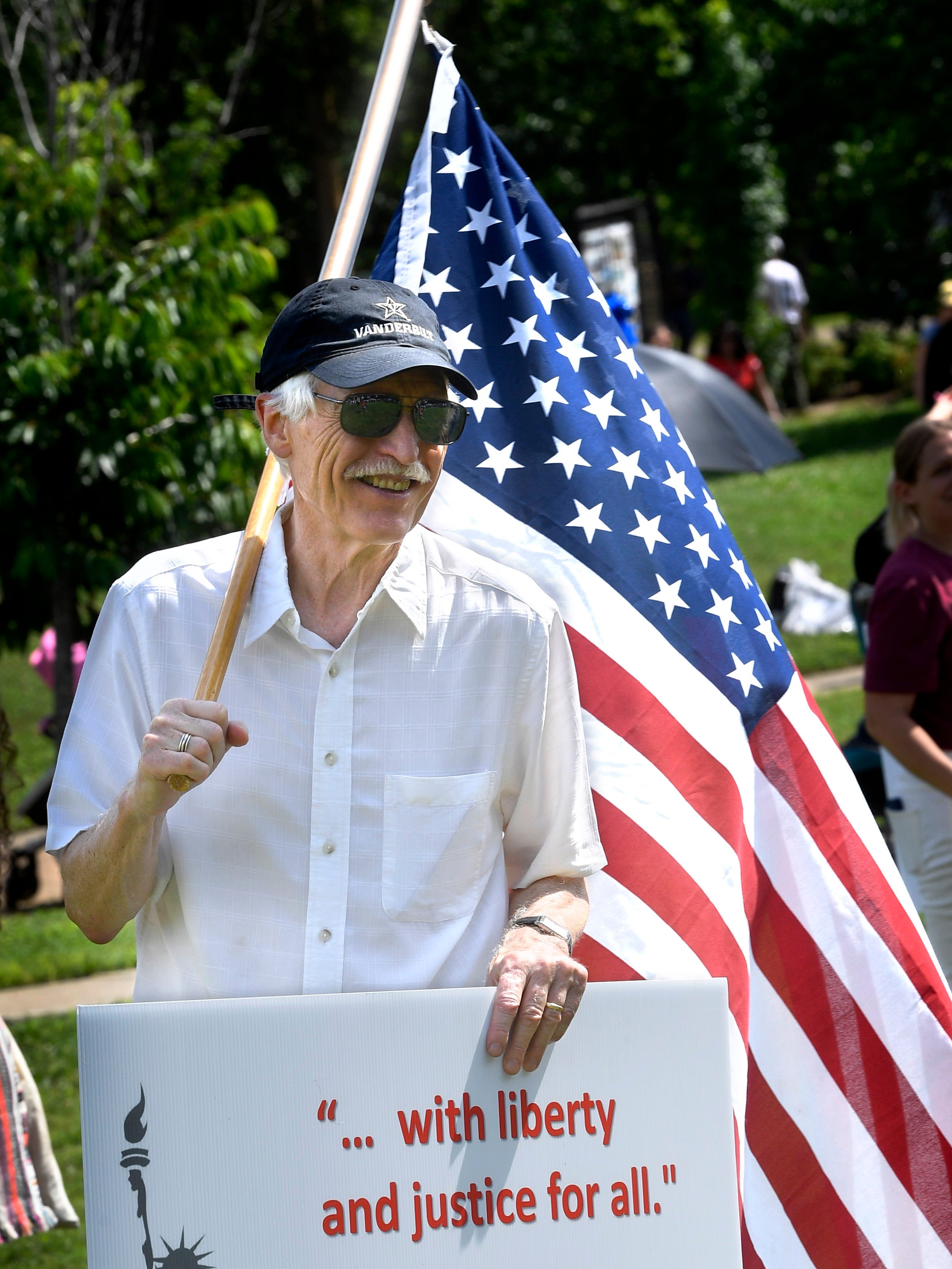 David Dickinson joined with protesters in Nashville,