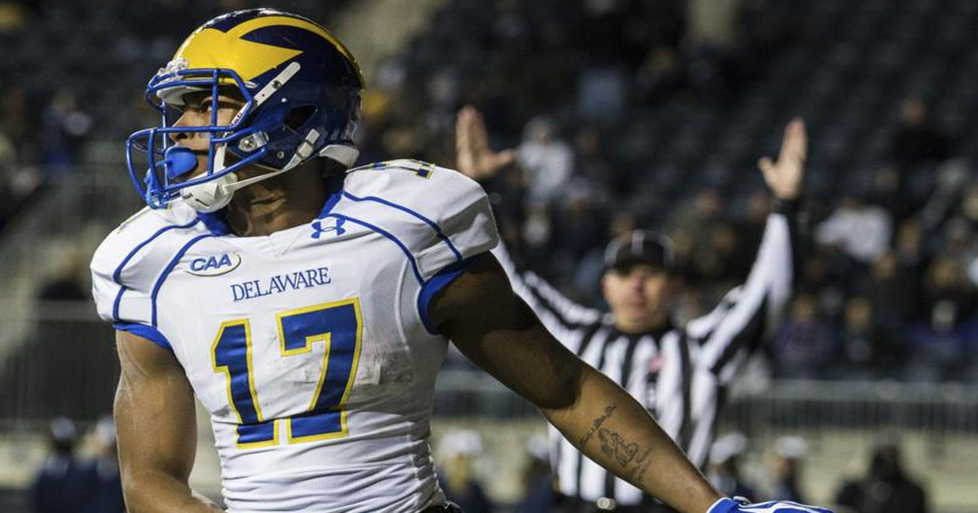 university-of-delaware-blue-hens-add-sacred-heart-to-2014-football-slate