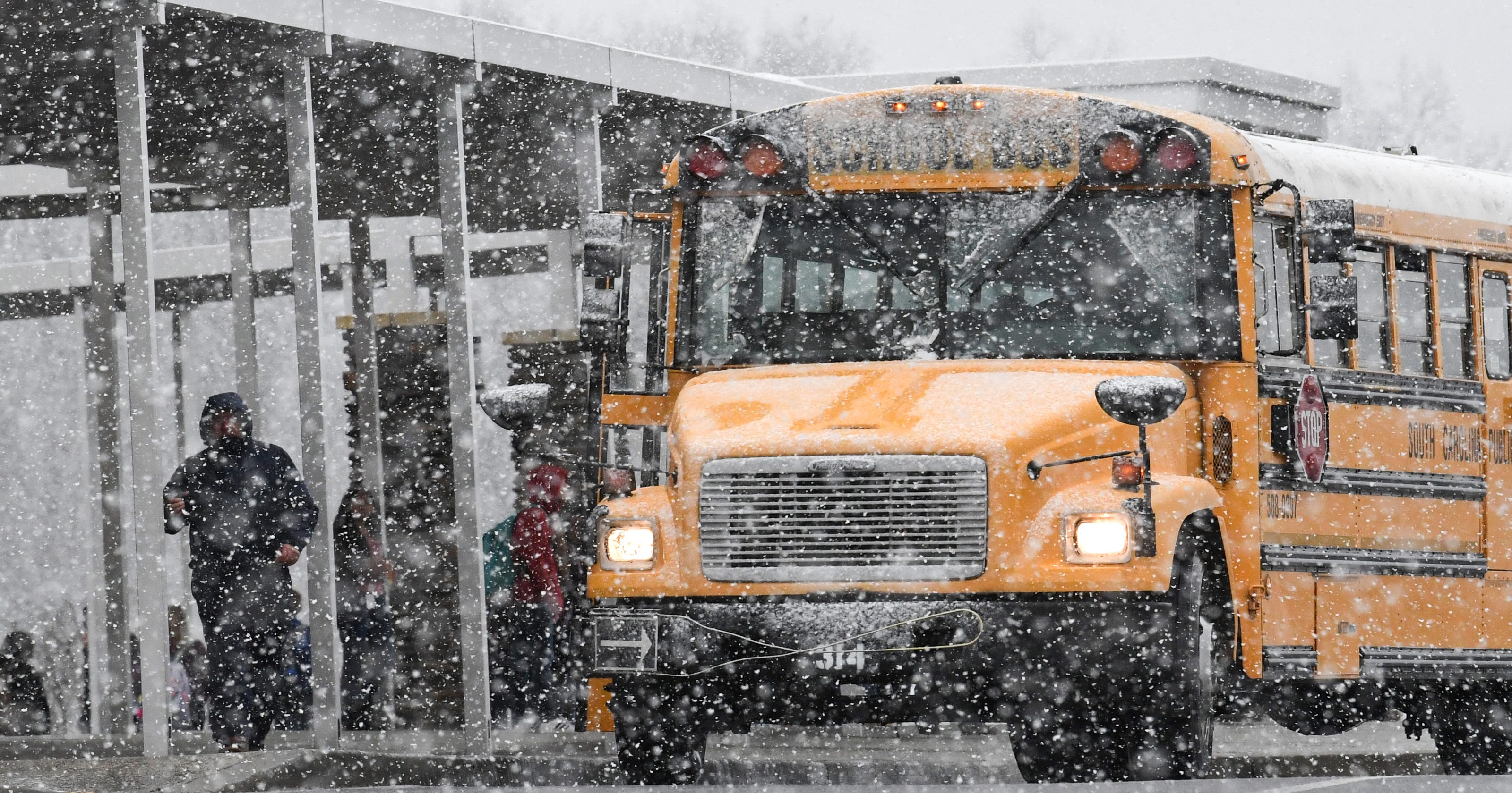 New Anderson District 5 eLearning program will eliminate #39 snow days #39