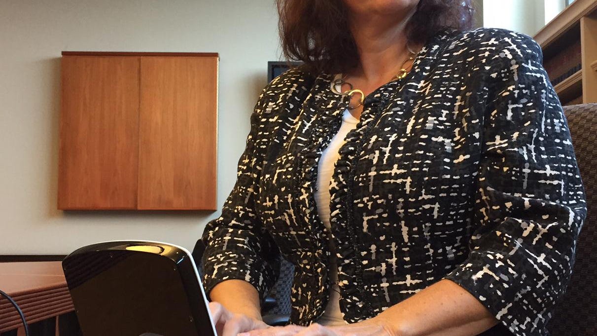 courtroom typist courtroom typist