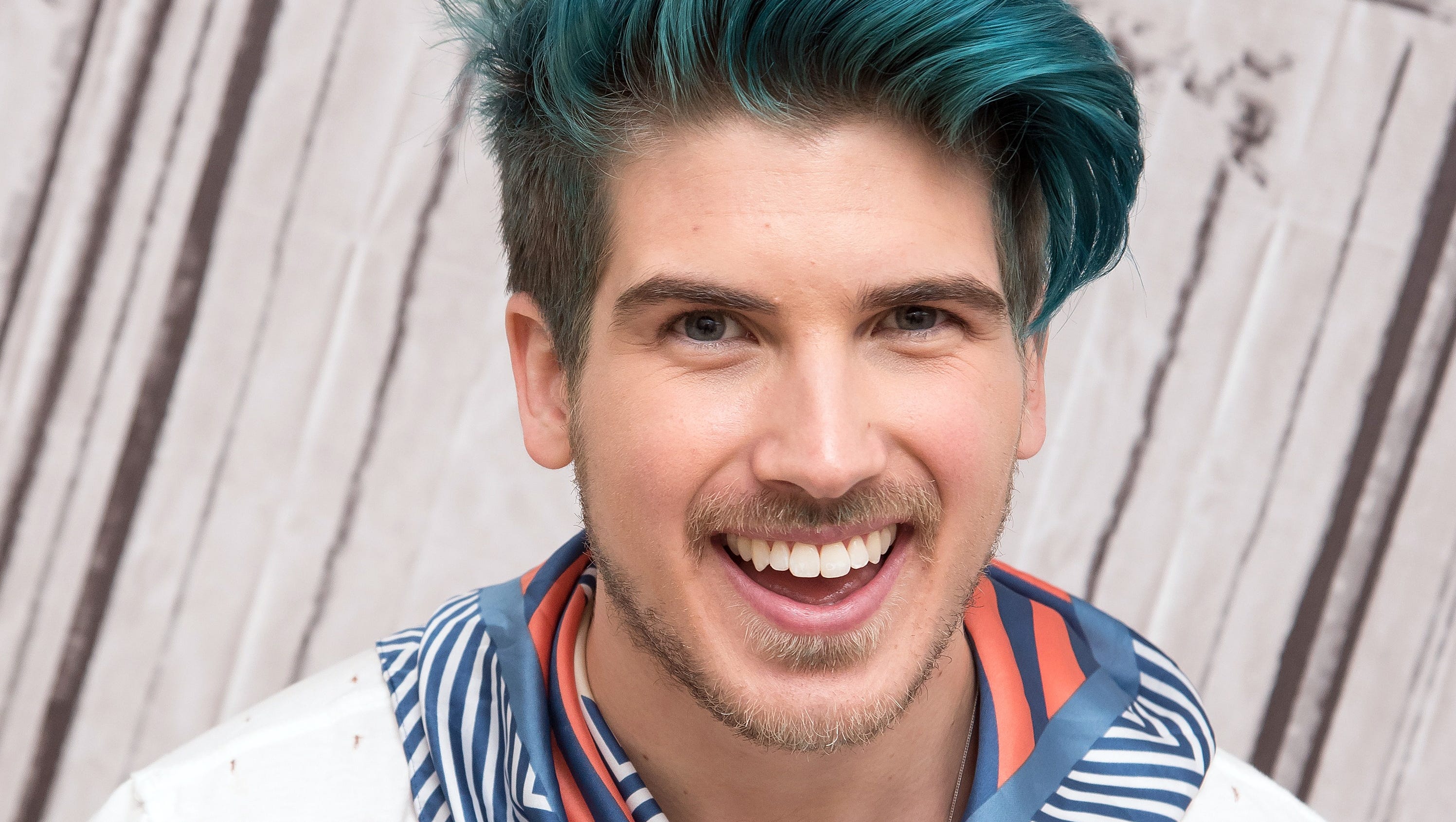 Qoqfthsrjgshkm How does it feel when graceffa begins to talk about his jewelry line in the middle of a video? https www usatoday com story tech talkingtech 2019 07 10 how much money could you make as youtube instagram influencer 1685467001
