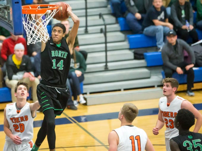 Oshkosh North vs. Marshfield boys basketball - Nov. 25, 2017