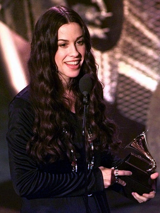 636014269362921437-Alanis-grammy-1996.jpg