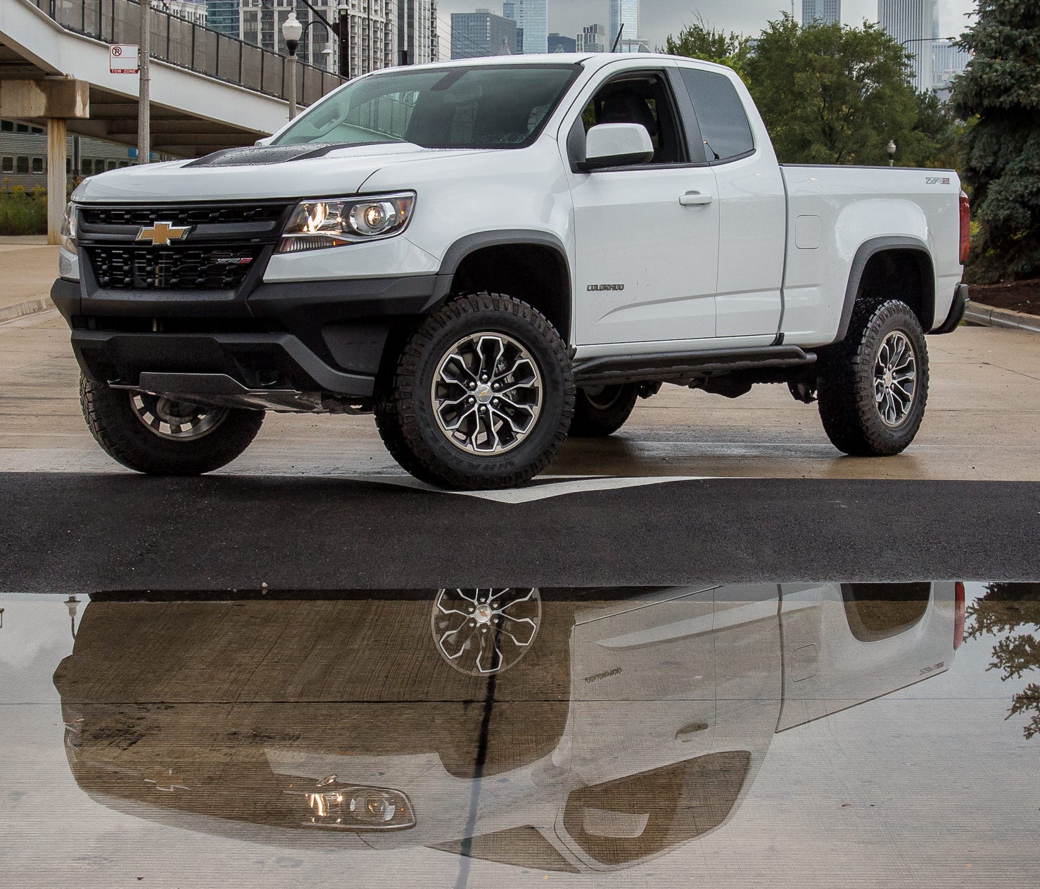 2017 Chevrolet Colorado ZR2 has a rugged look