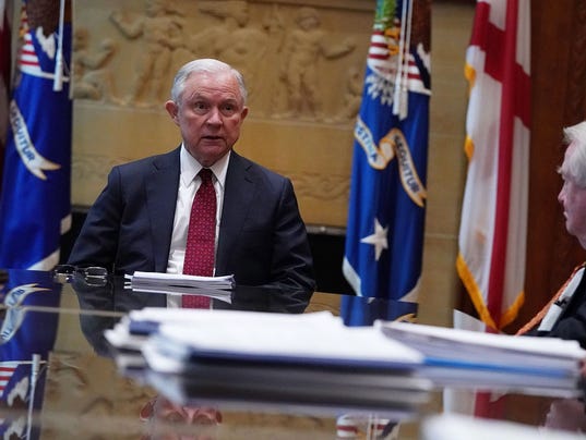 GTY 888378460 A POL GOV USA DC