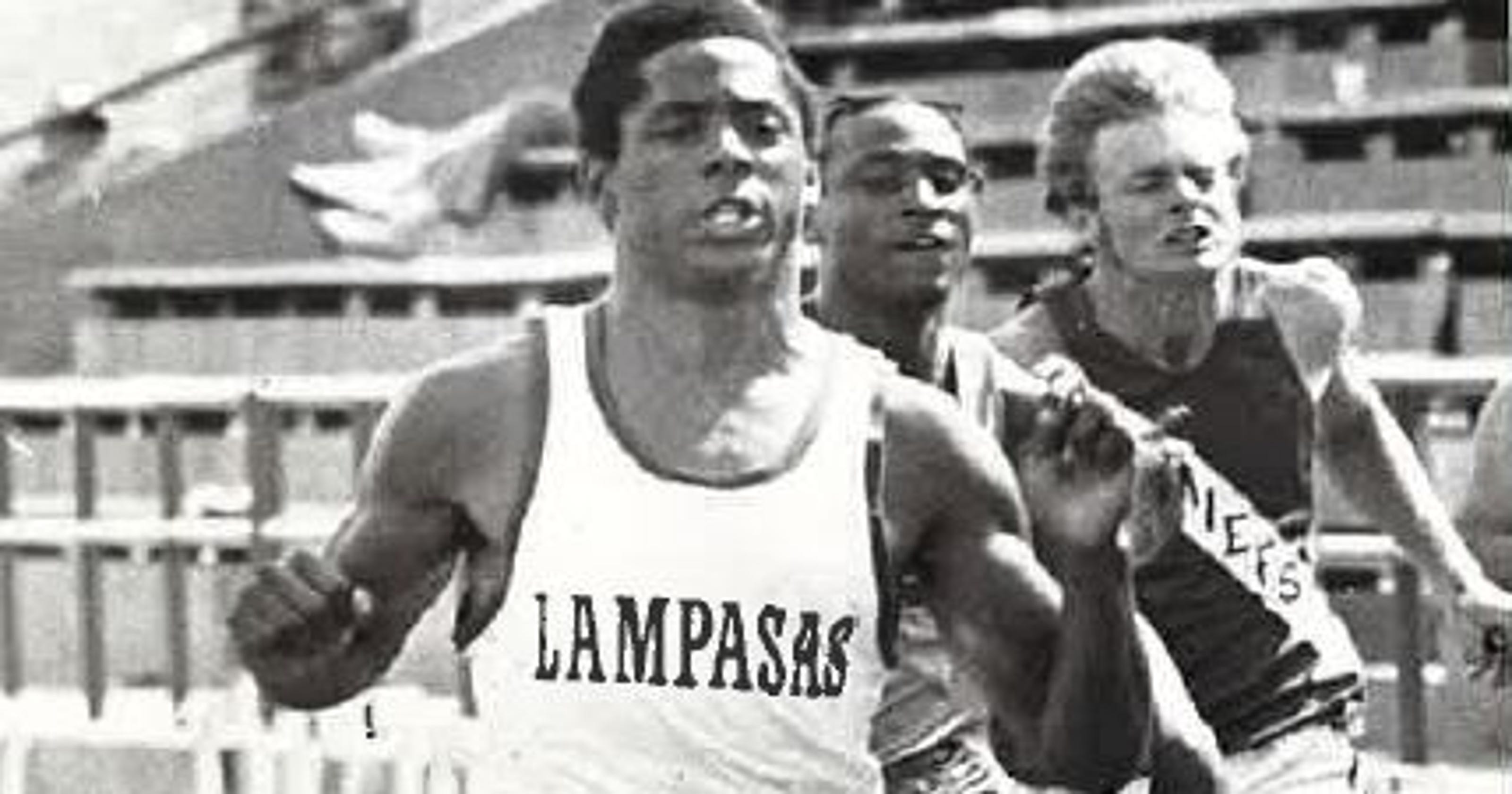 Lam Jones, Texas legend and exJets WR, dies at 60 after cancer fight