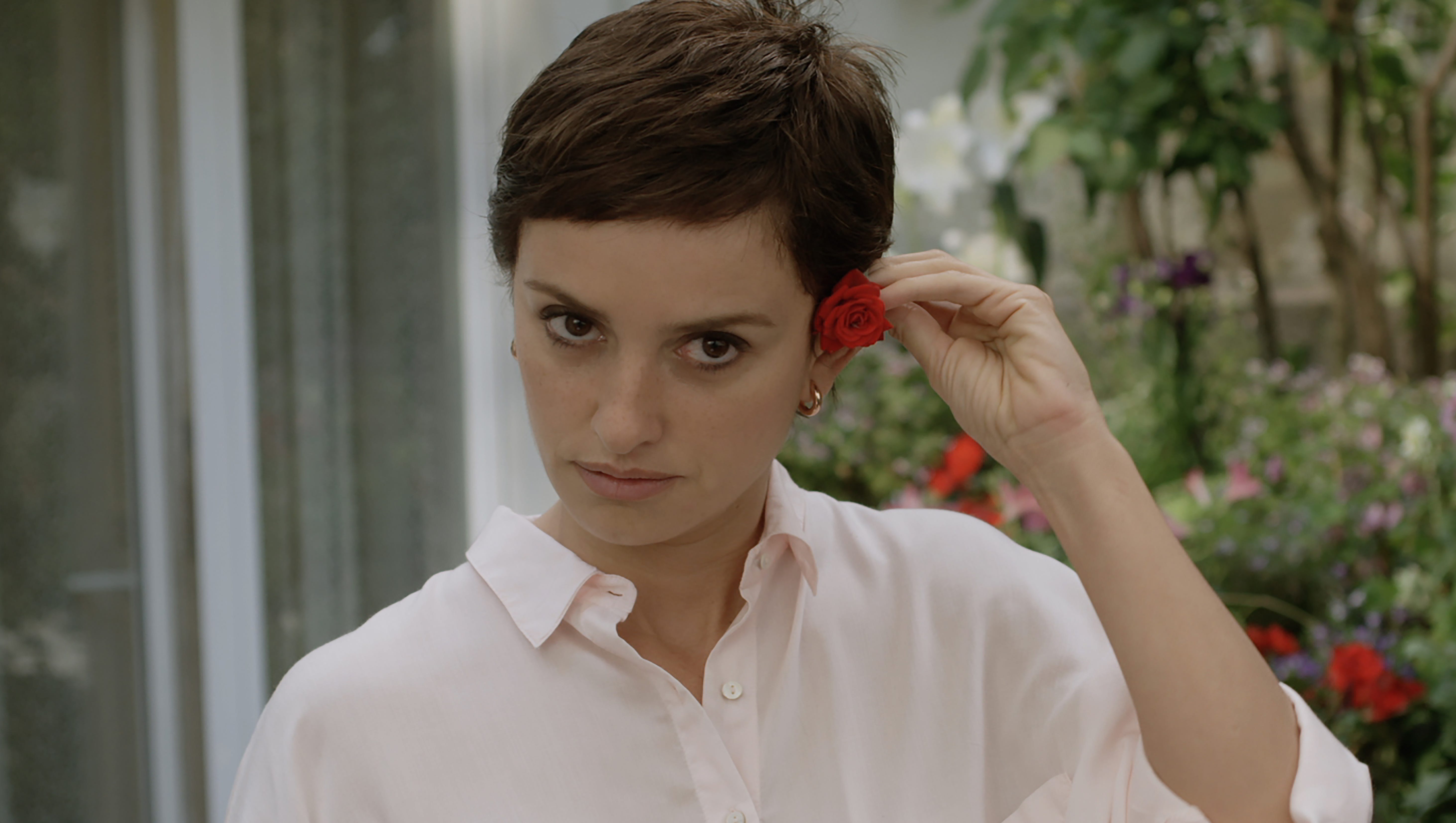 How Motherhood Informed Penelope Cruz S Dramatic Role In Ma Ma
