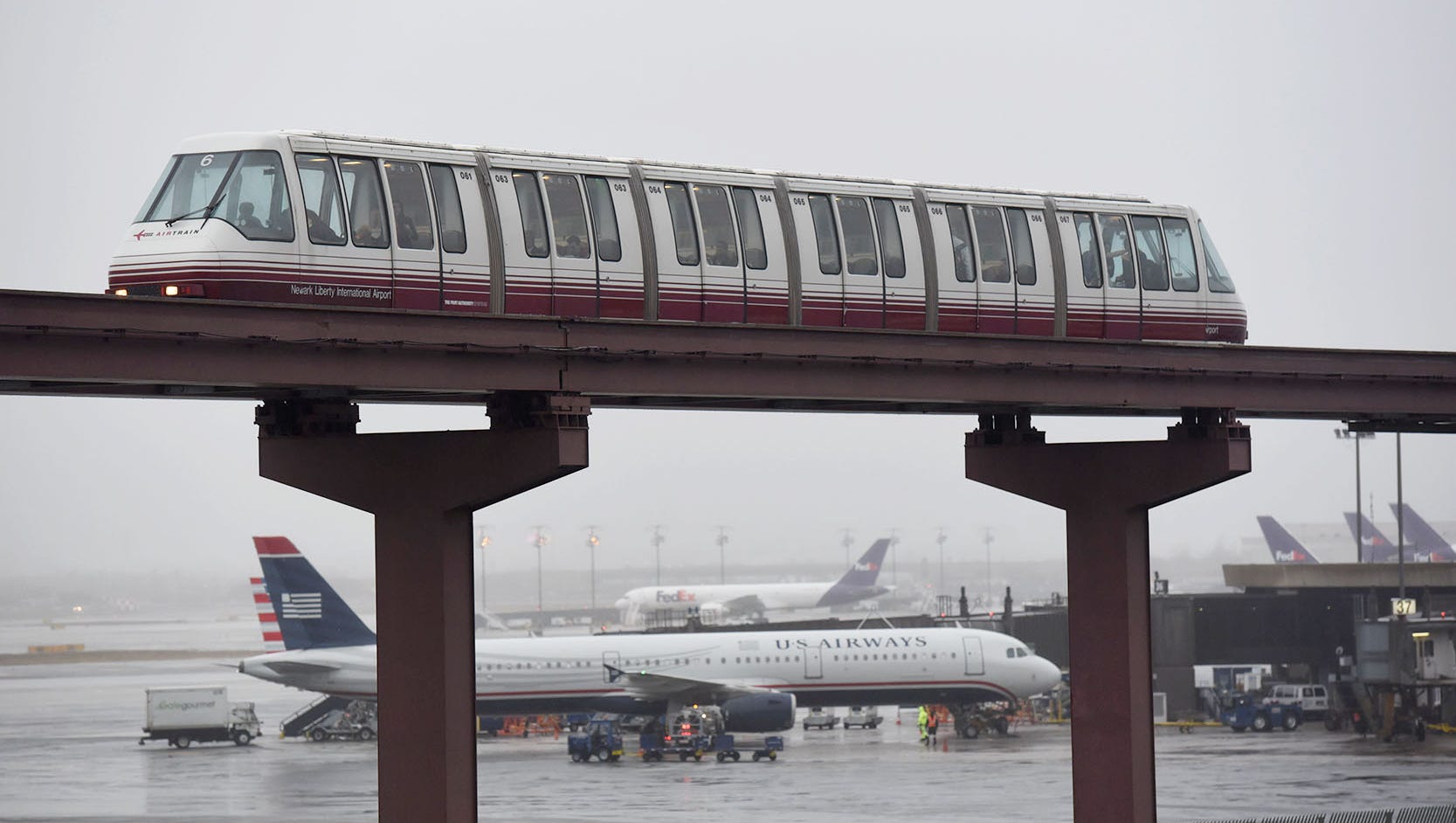 Newark Airport's AirTrain shut down for maintenance
