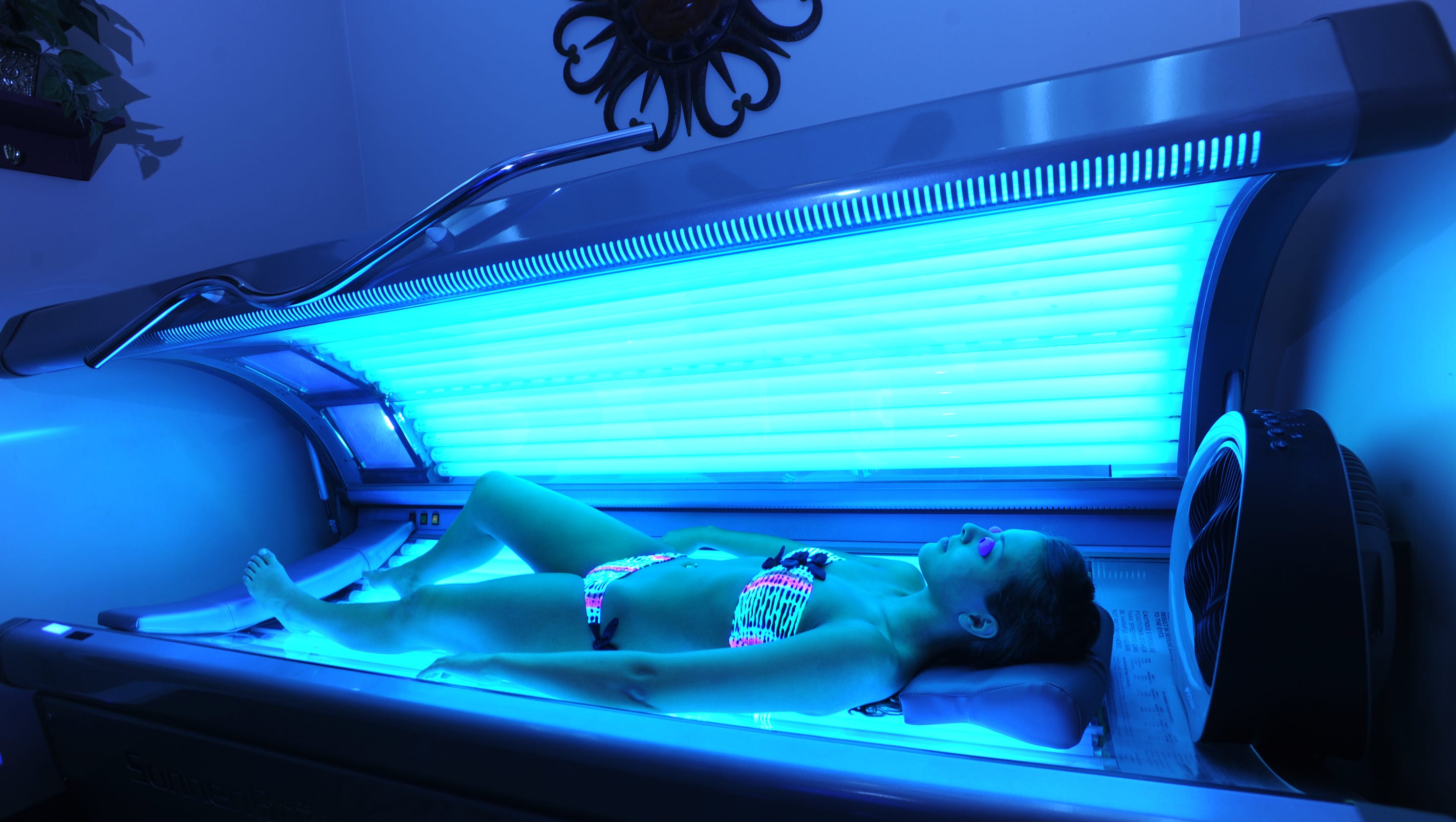 Facebook Teens And Tanning Beds 22