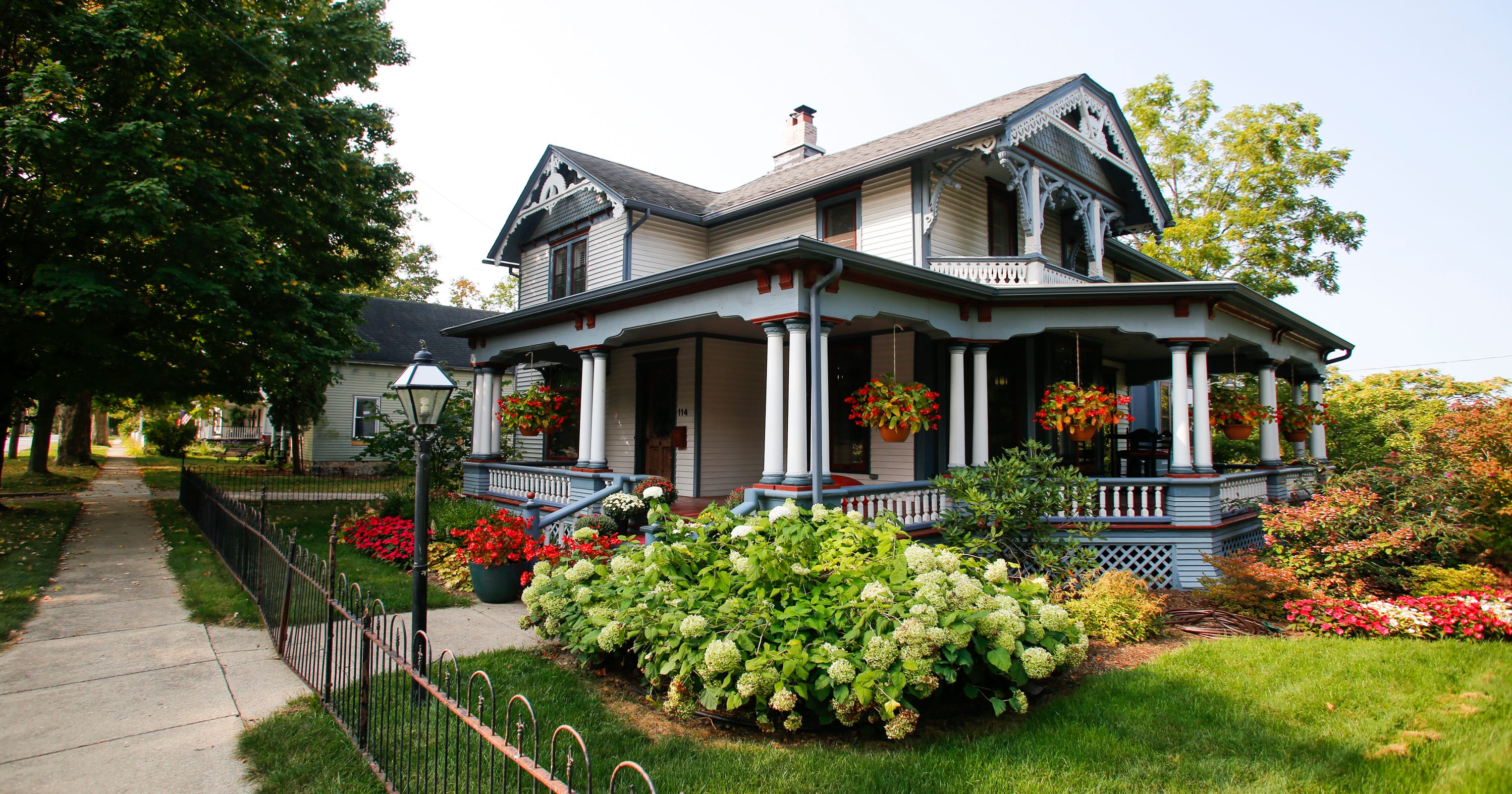 Cool spaces A 132yearold Victorian home on the Grand River