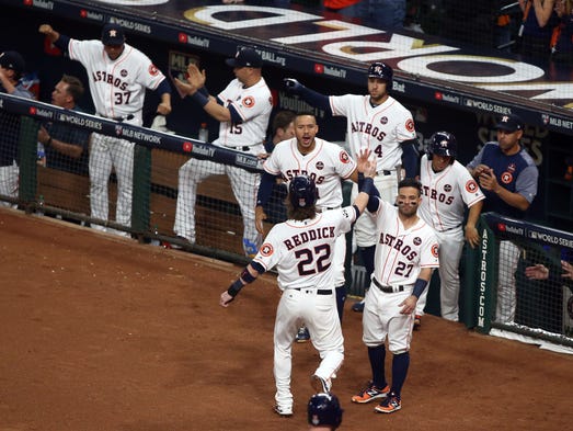 Game 3 at Minute Maid Park: Houston Astros right fielder
