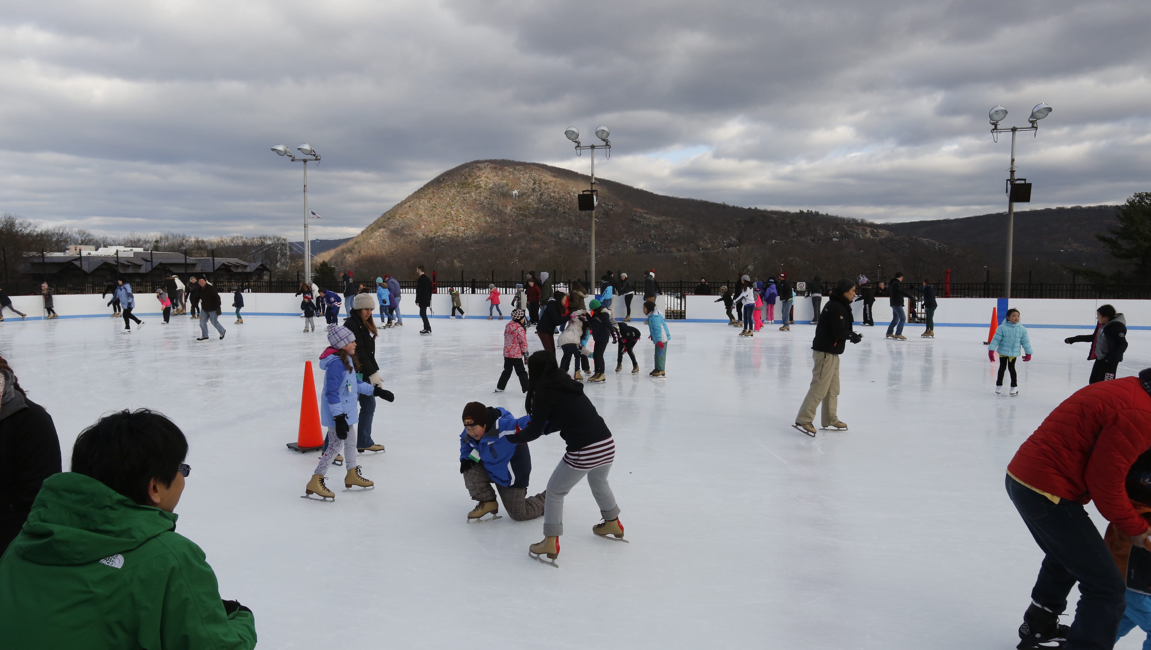 Where To Ice Skate In Rockland Westchester Putnam And Beyond