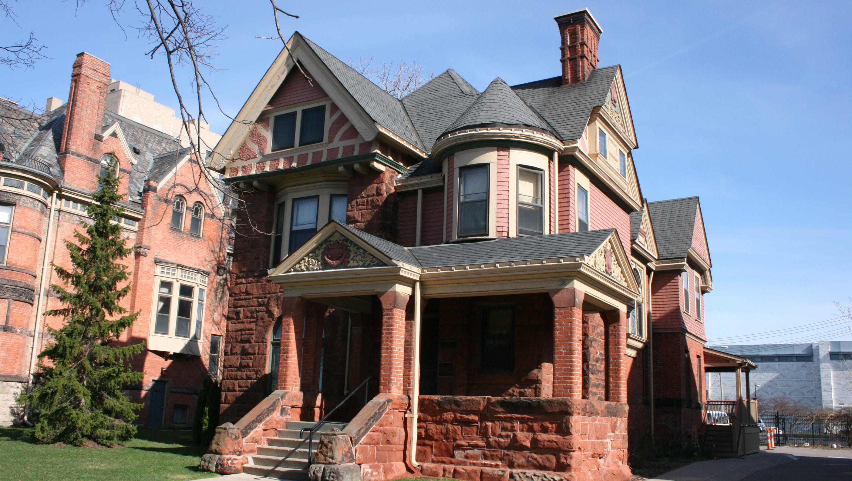 Love Of Detroit S Architecture Began Early