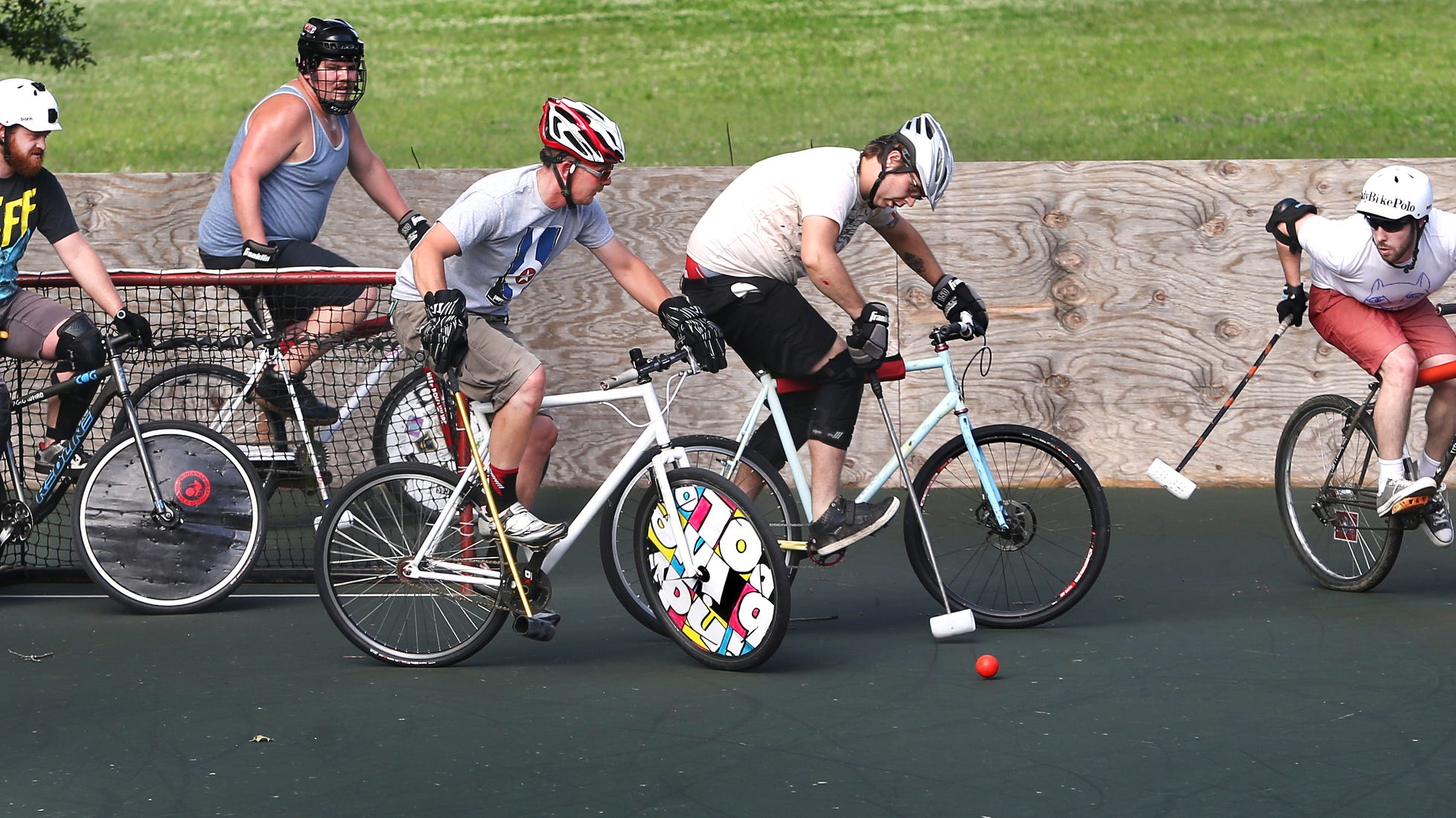 Bike Polo Taking Arsenal Park By Storm