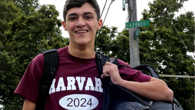 Victor's story is the American story': From poverty to Ivy League, New  Bedford Brazilian teen heading to Harvard