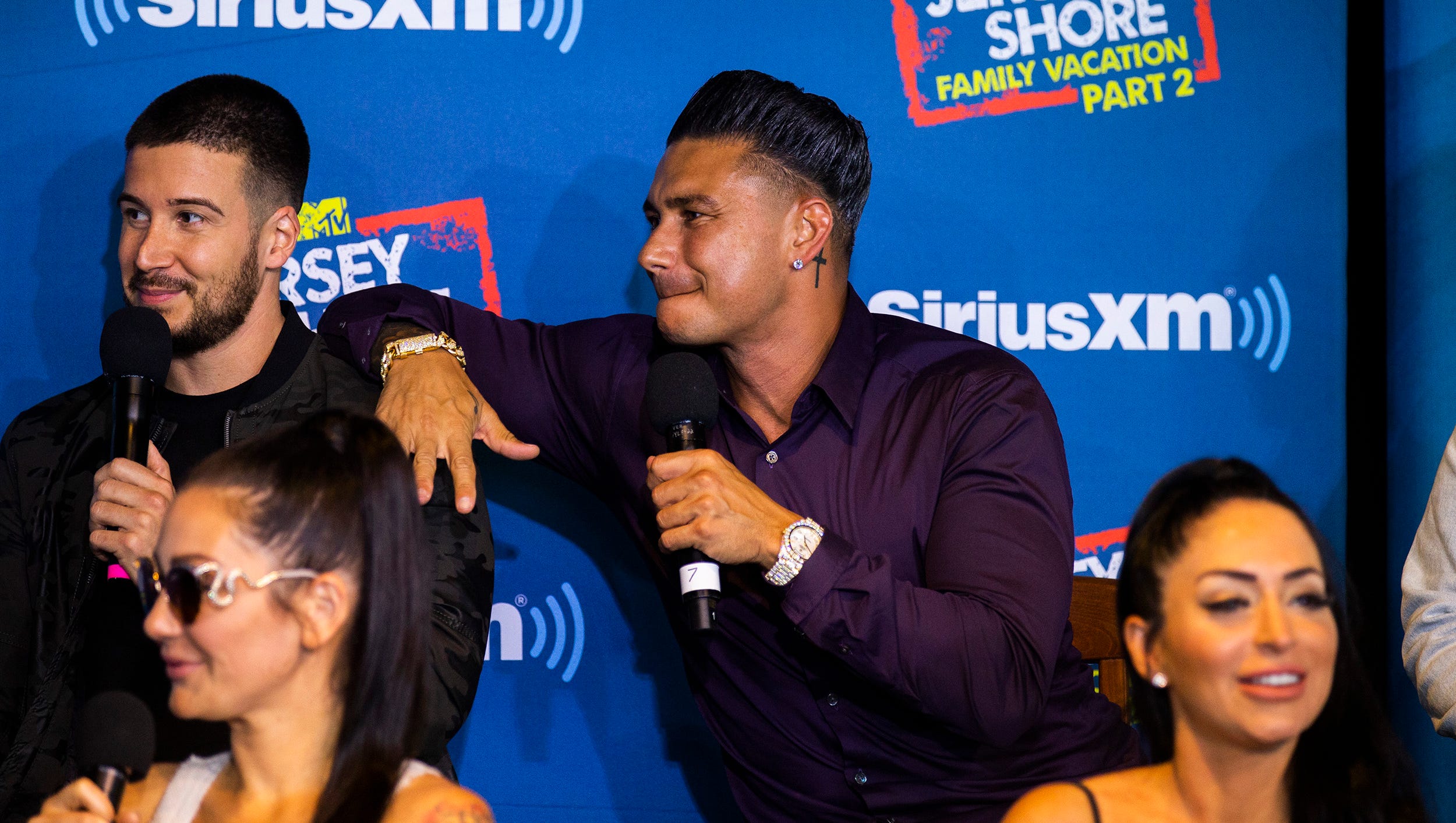 Double Shot Porn - Jersey Shore's Pauly D and Vinny 'Double Shot at Love': Tears, cabs and  Japanese porn
