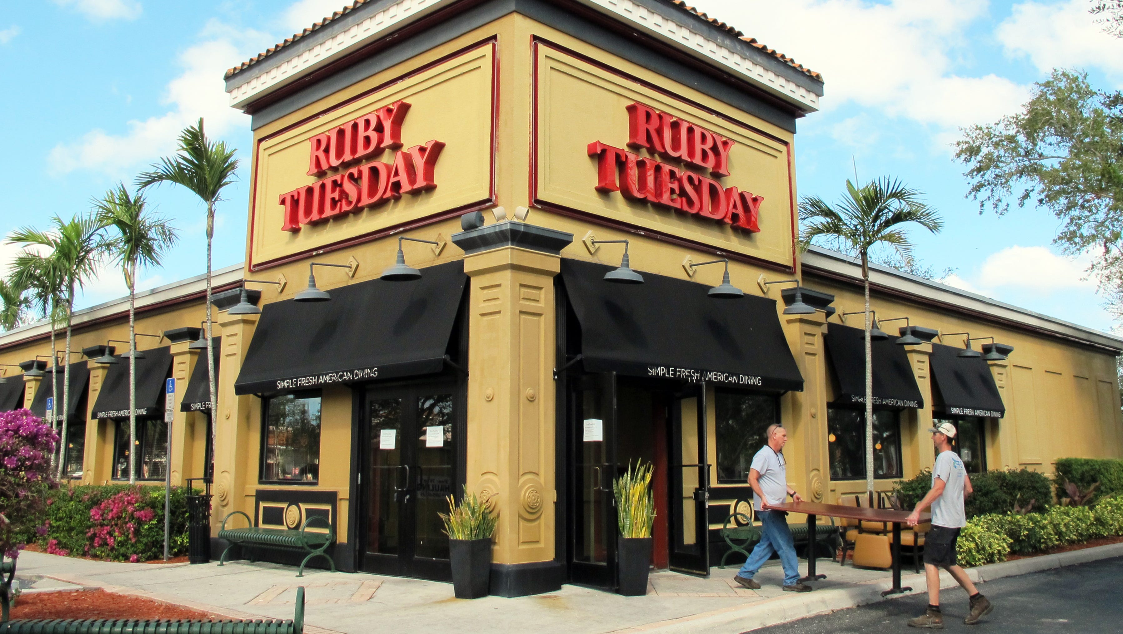 Ruby Tuesday Restaurant Chain Closes Last Naples Location