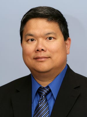 Dr. Calvin Chiang