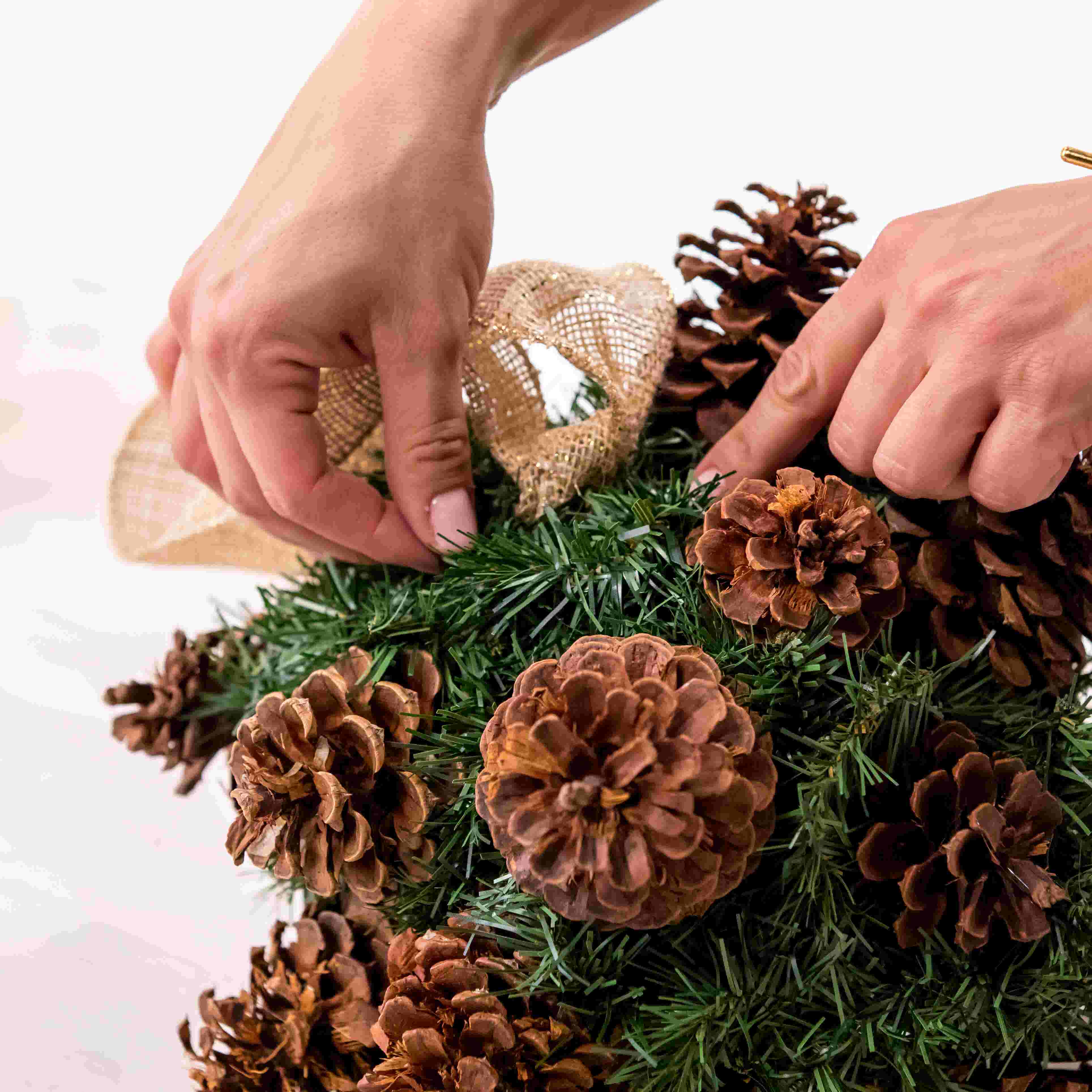 Christmas Diy Kissing Ball