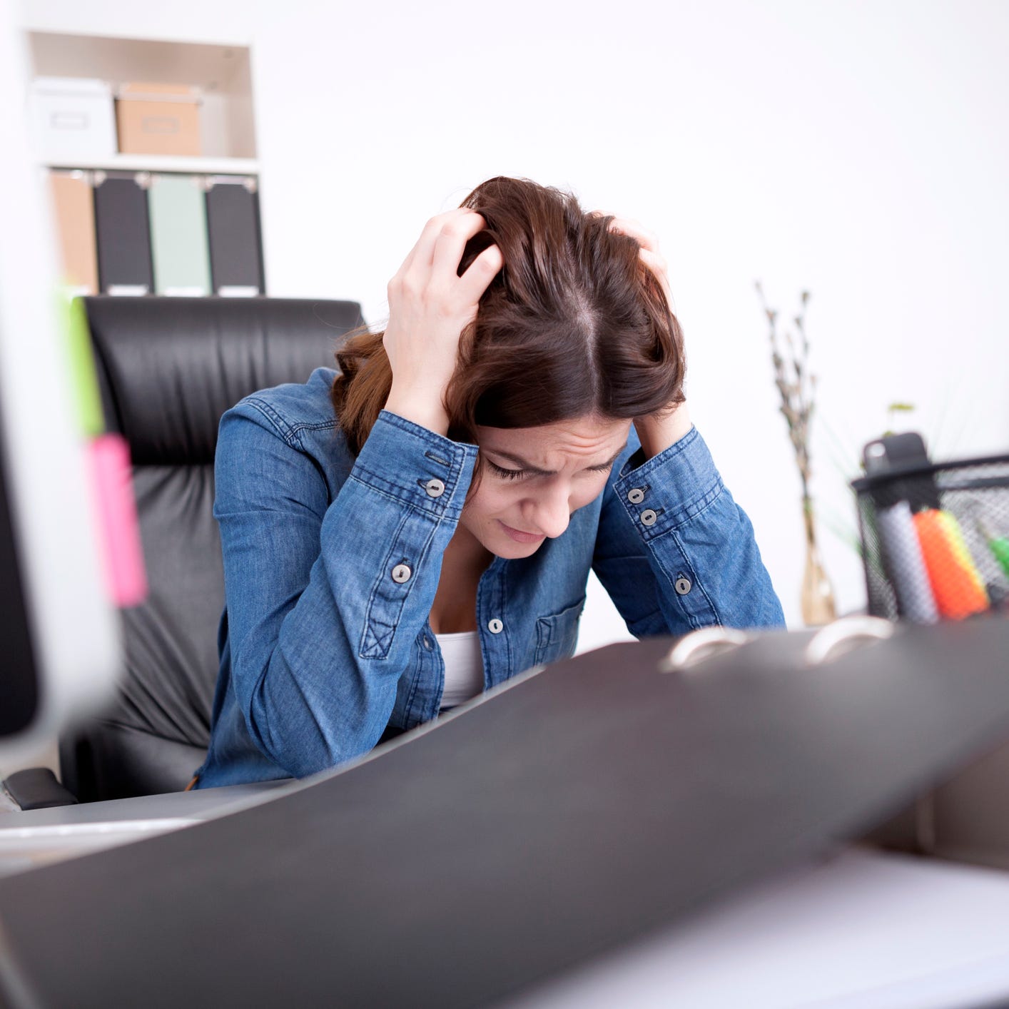 I work in a toxic environment, and my boss hates me.