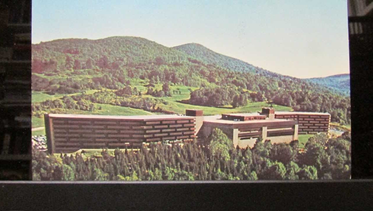 Remembering Hugh Hefner's Great Playboy Club