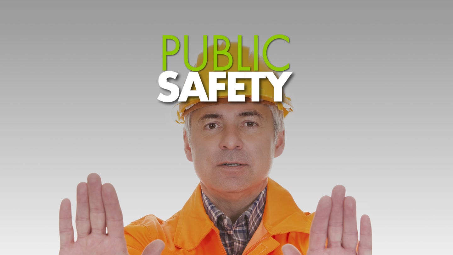 I65 northbound closed near Mobile after crash