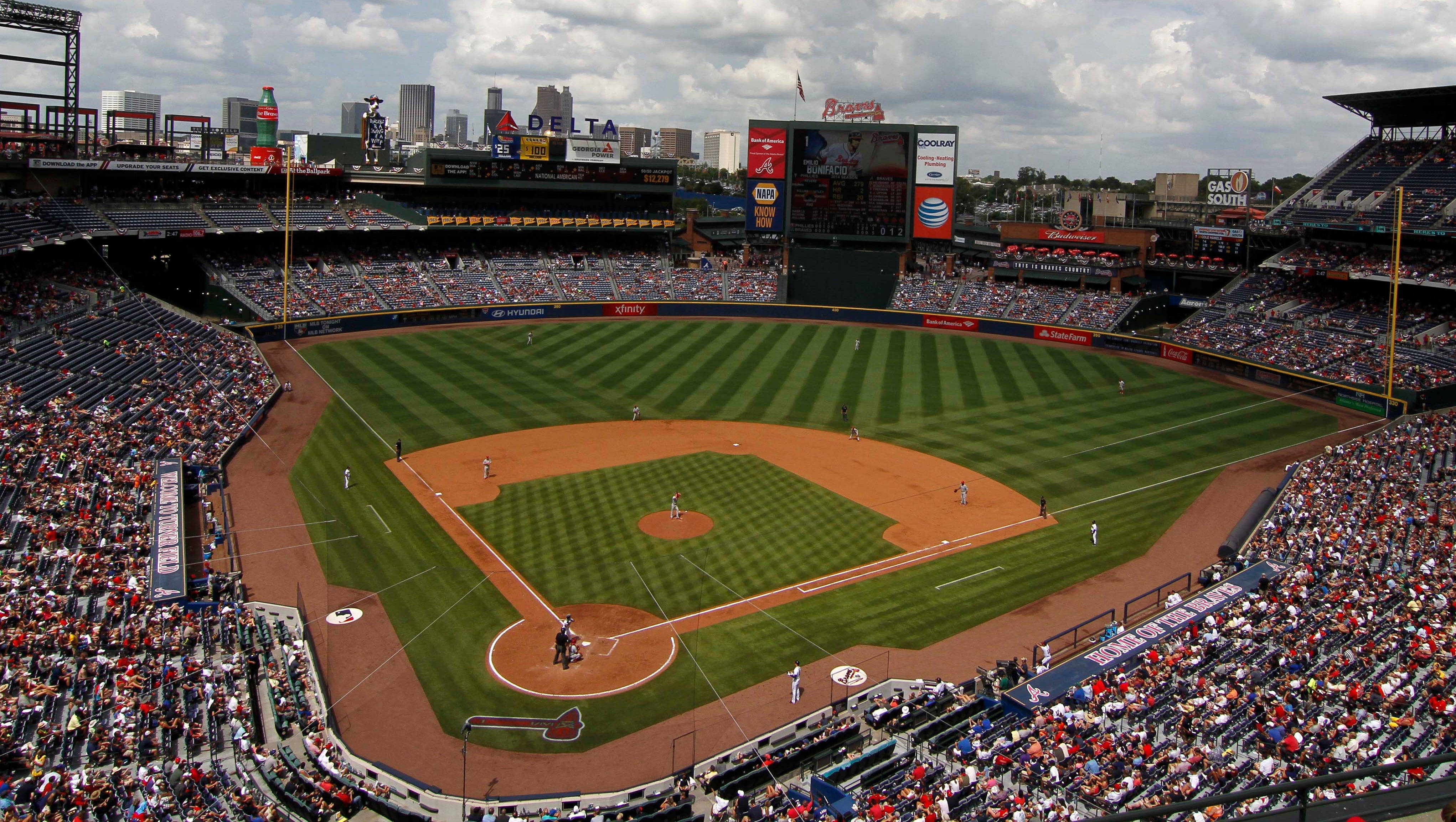 Family Of Man Killed In Turner Field Fall Sues Braves Mlb