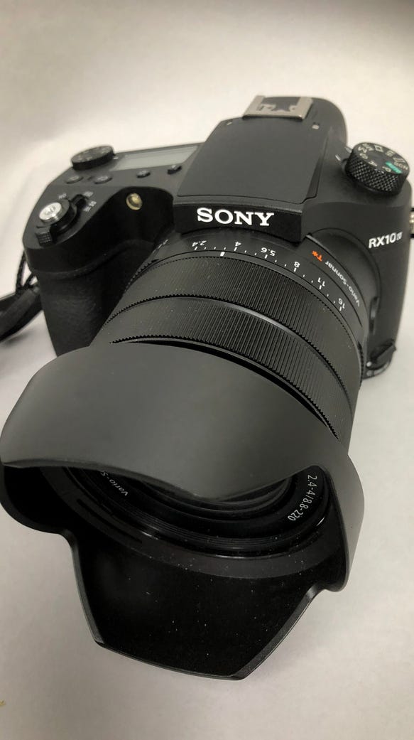 Sony RX10IV camera has a whopping 24mm-600mm zoom lens.