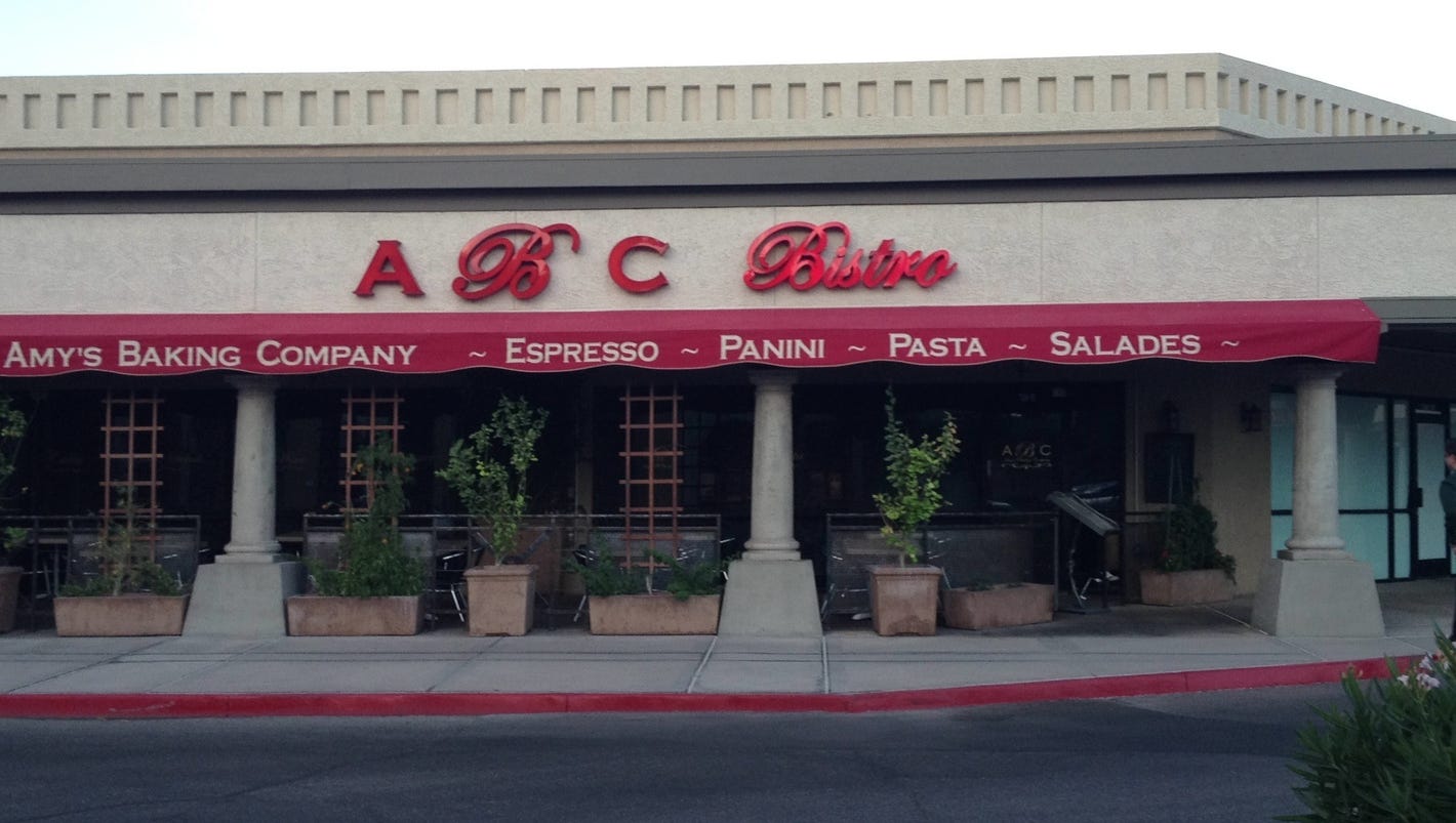 Amy's Baking Company owner accused of waving knife at customer