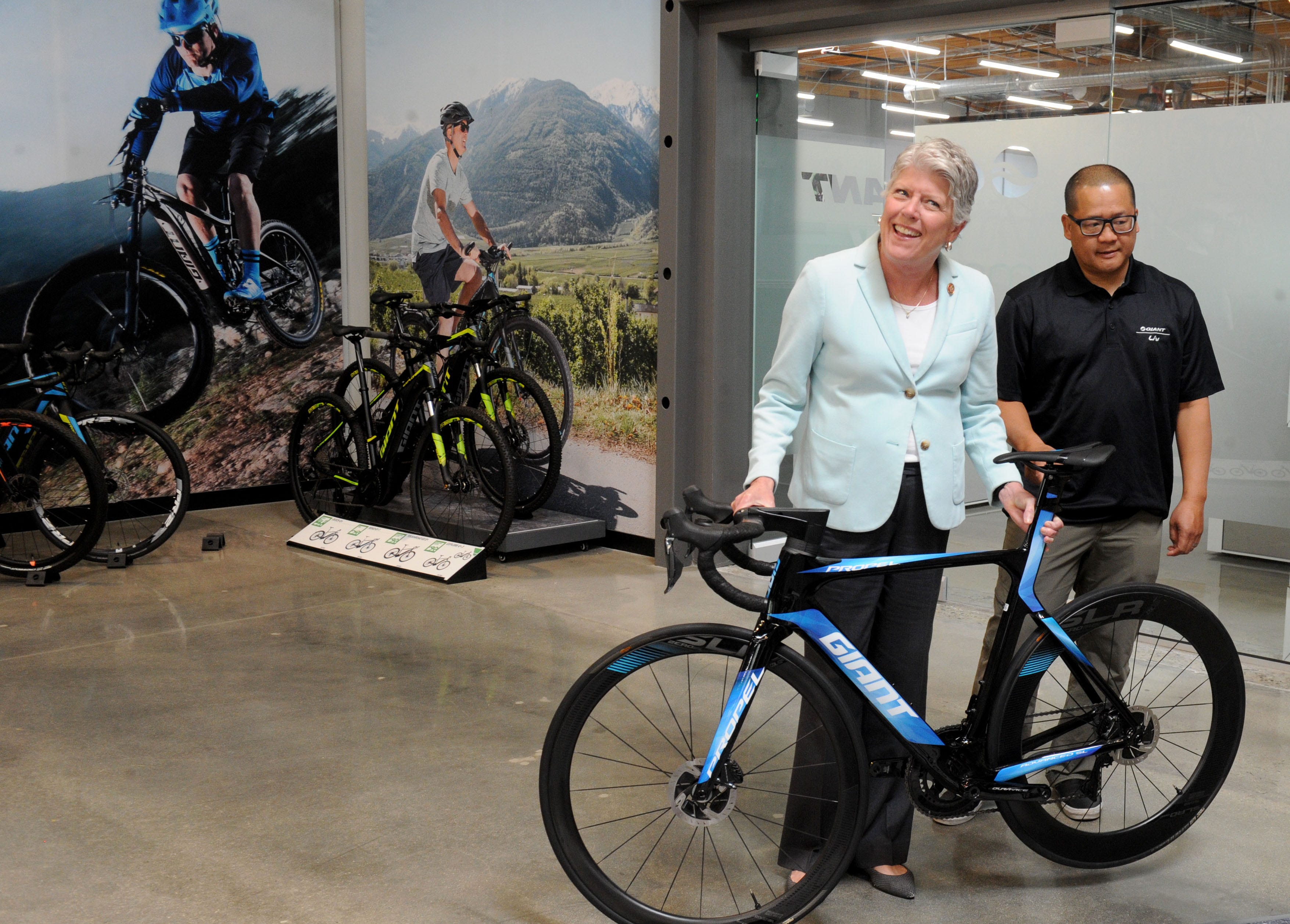 Giant Bicycles Santa Monica 2024 myteluguroots