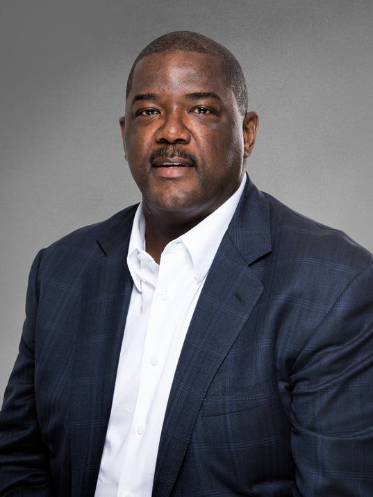 Former Detroit Pistons great Joe Dumars joins sports agency