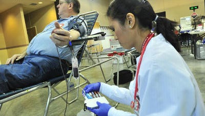 The Nashville Zoo and American Red Cross are set to host a blood drive Dec. 21.