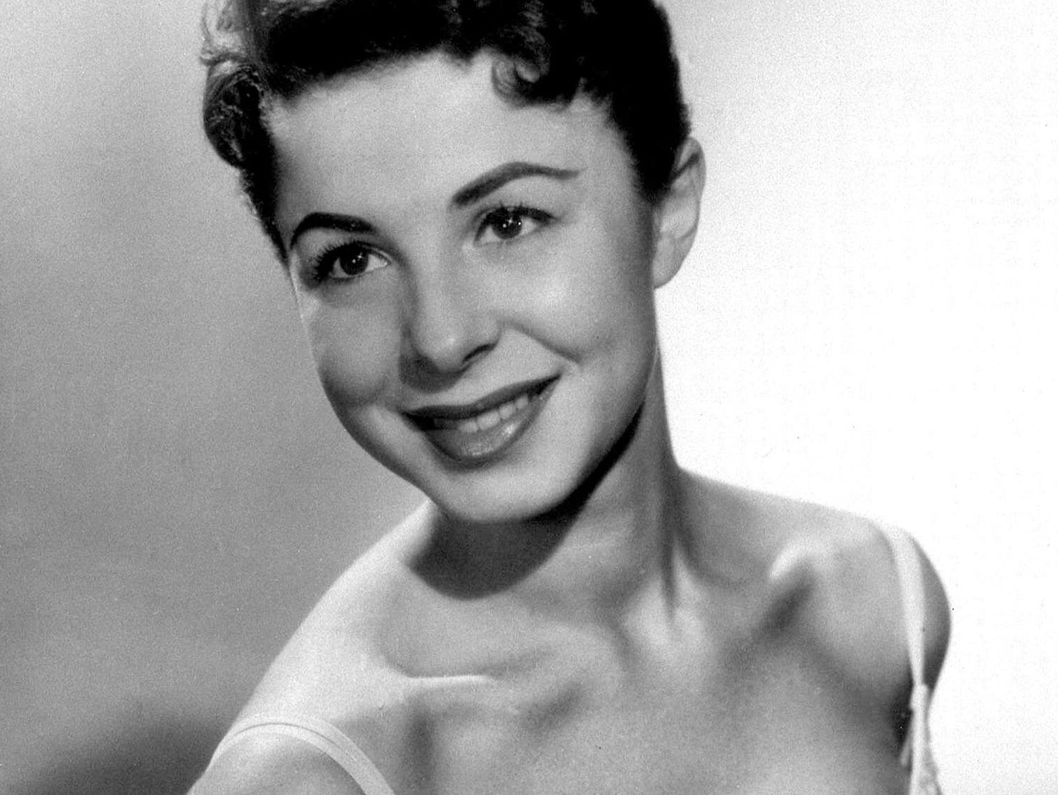 Popular singer Eydie Gorme dies at 84