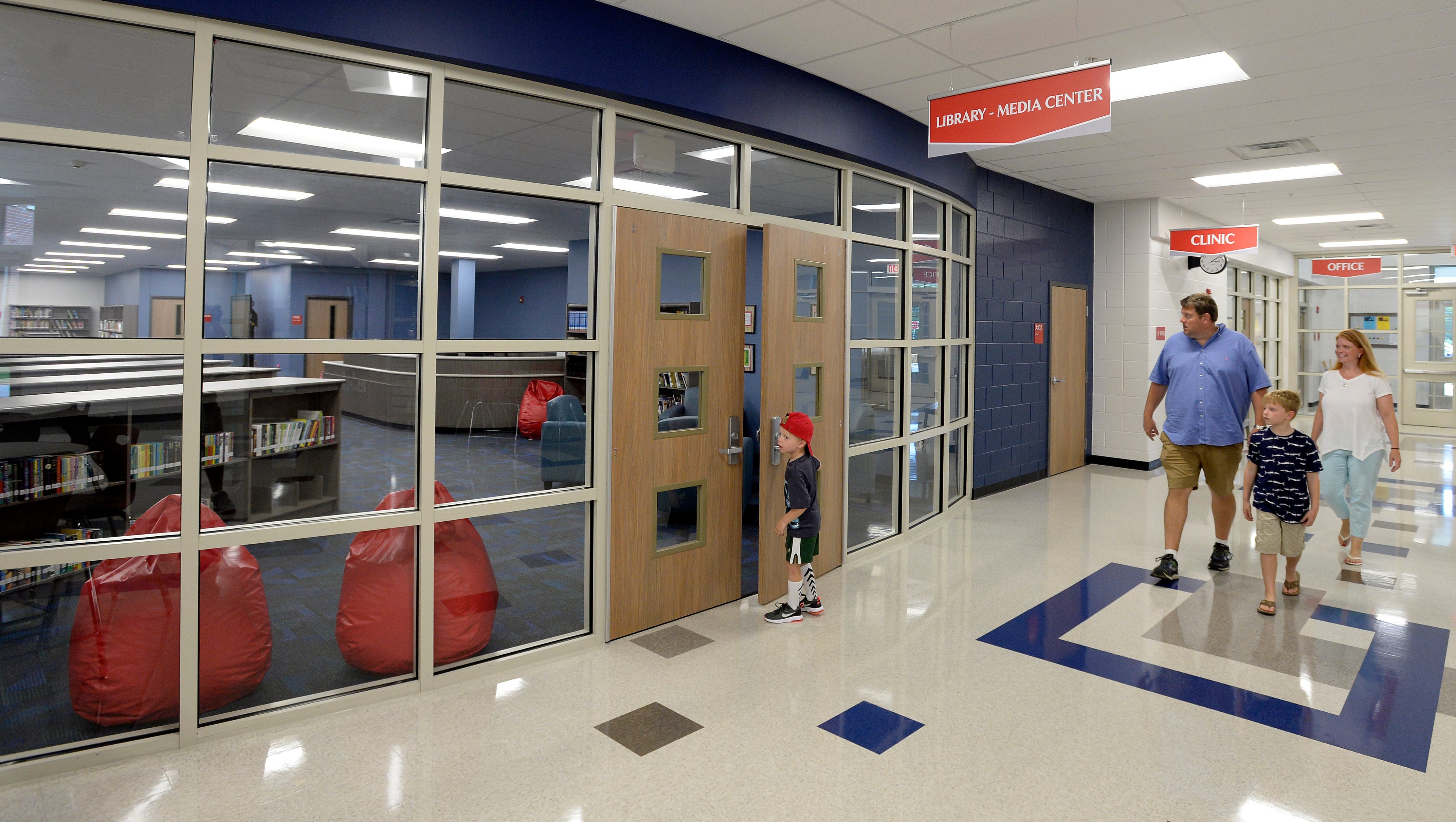 Williamson County Schools: Brentwood and Thompson Station schools debut