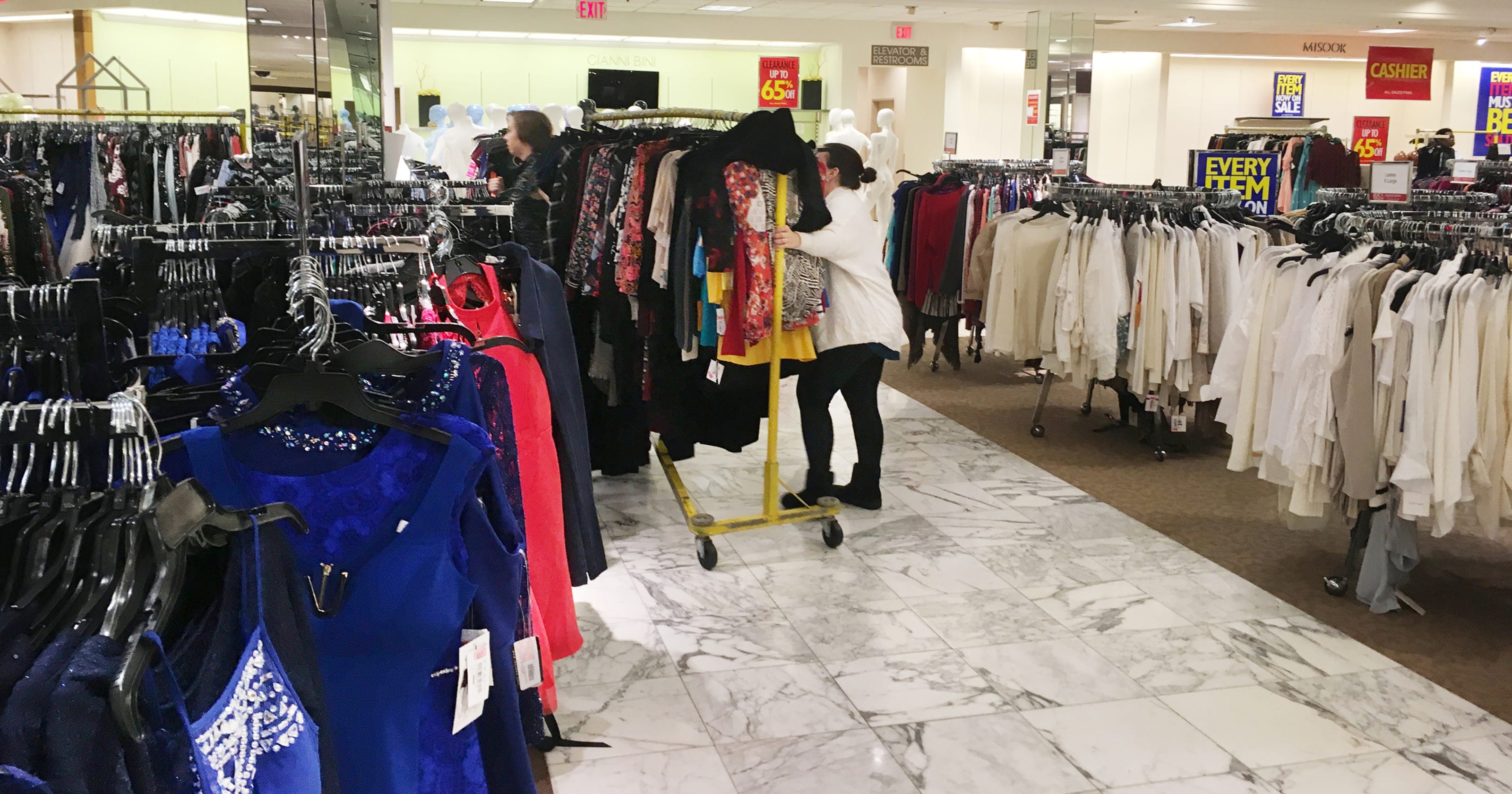 Dillard's Green Hills moving sale gets even better