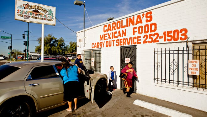 Manuel and Carolina Valenzuela opened their first restaurant in Phoenix in 1968. The family business now has several locations in the Valley.