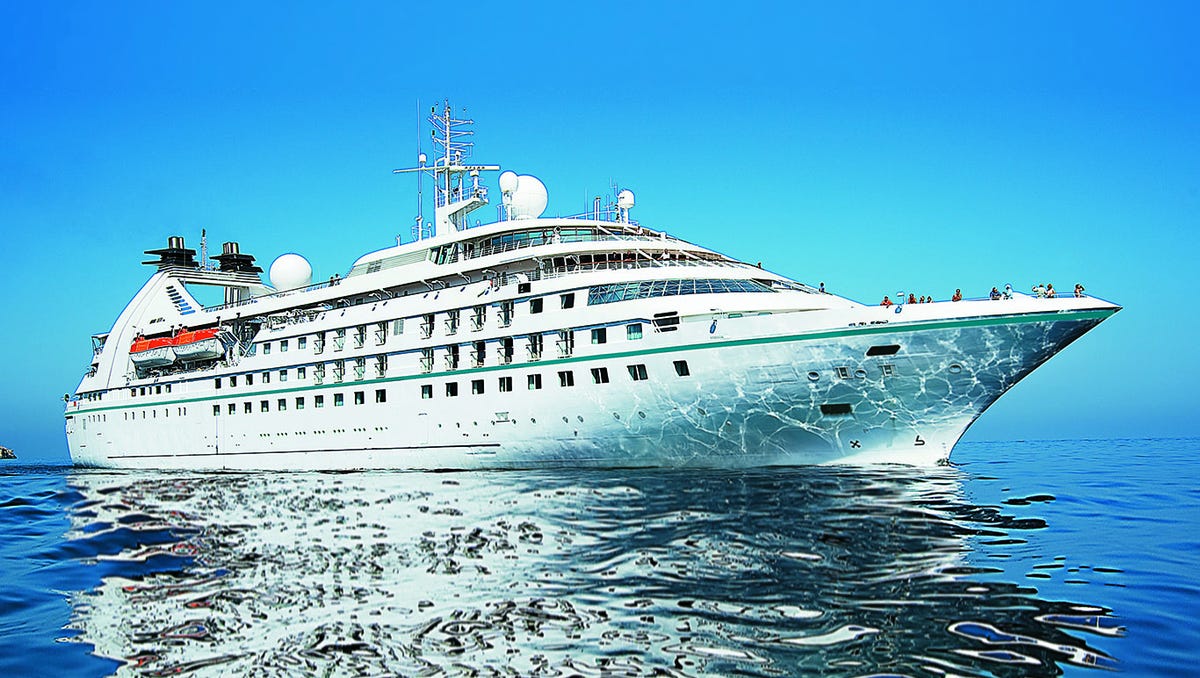 Cruising to adventure in Iceland on a Windstar ship