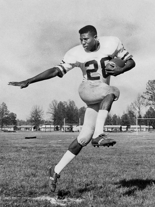 Kentucky Football | First black players, Northington, Page ...