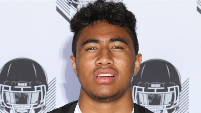 Nahe Salunga, a defensive lineman at St. John Bosco High School in California, said Friday he'll sign with Colorado State.
