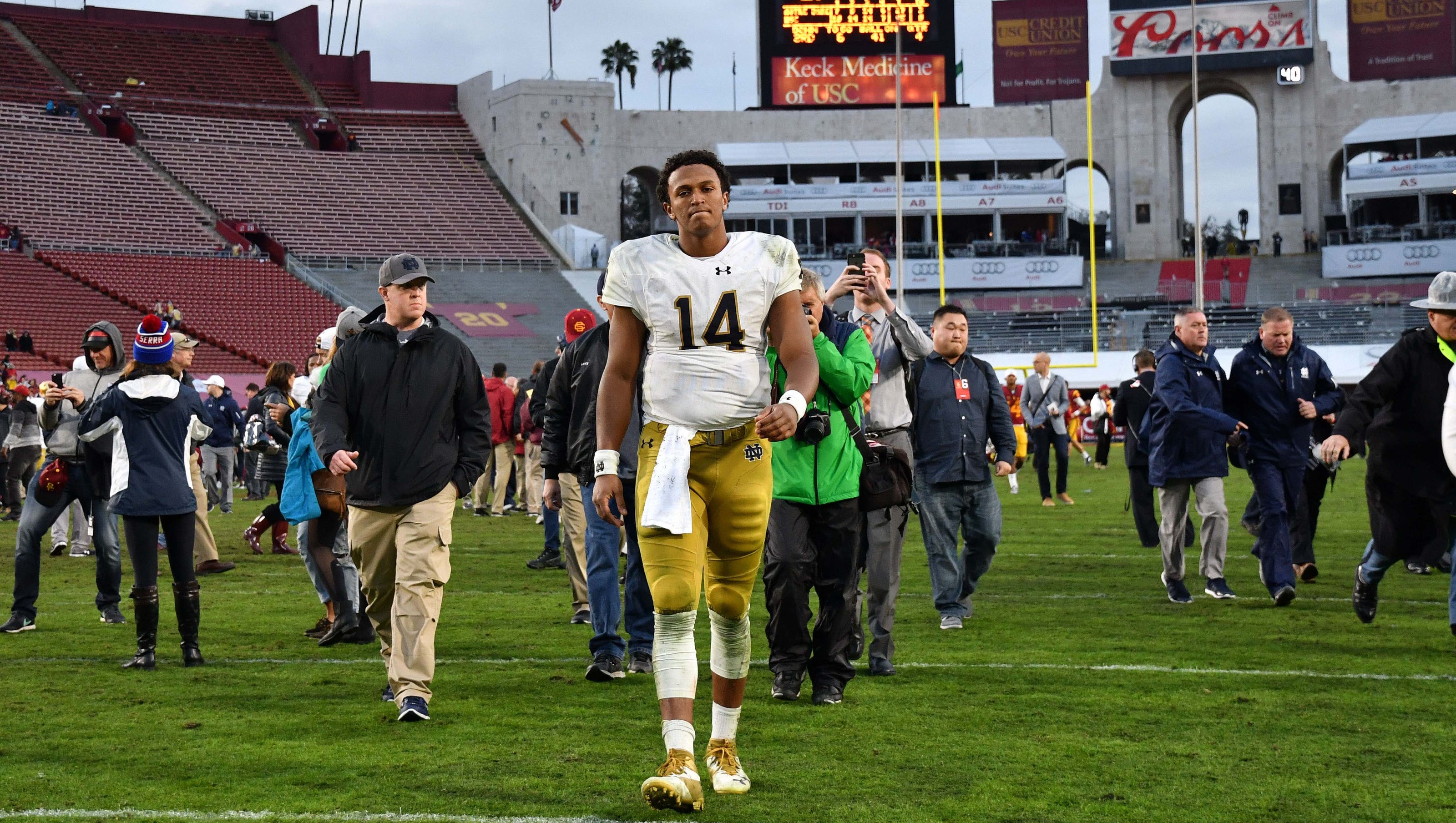 Notre Dame It s weird Not Preparing For A Bowl Game notre-dame-it-s-weird-not-preparing-for-a-bowl-game