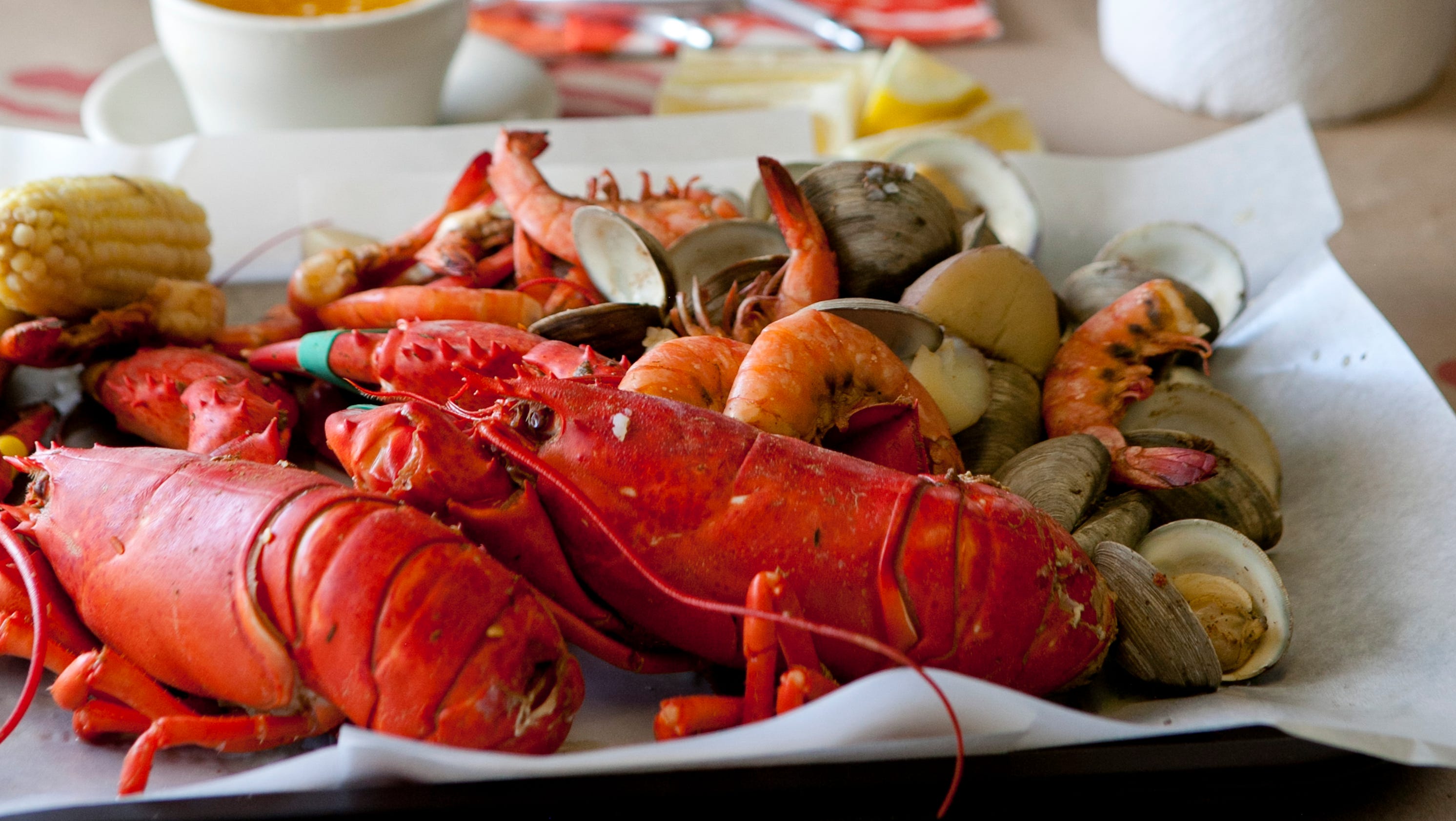 How To Host A Clambake