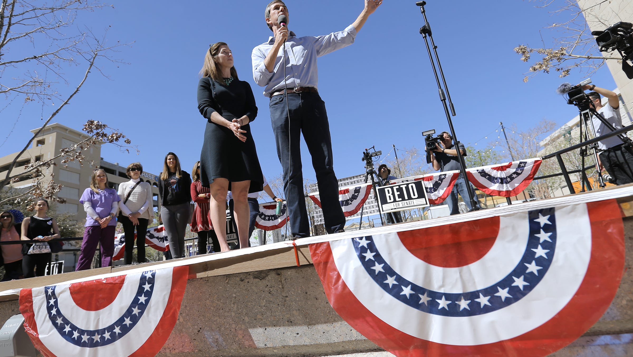 U.S. Rep. Beto O'Rourke, who is running for the U.S. Senate currently held by Republican Ted Cruz, holds his El Paso Voting Town Hall along side his wife Amy Sanders O'Rourke at San Jacinto Plaza. The crowd then walked together to the El Paso County Courthouse to vote. 