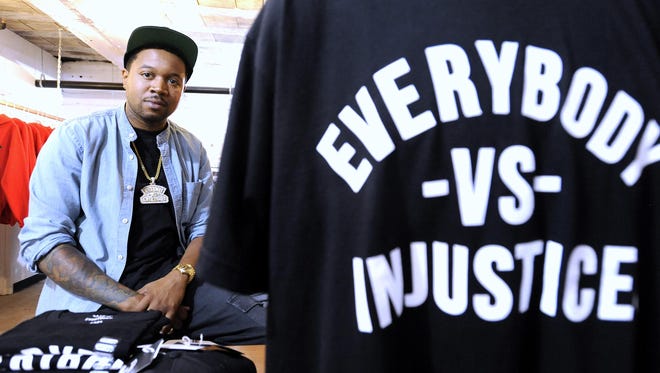 Creator Of Detroit Vs Everybody Releases Detroit Vs The Refs Hoodie