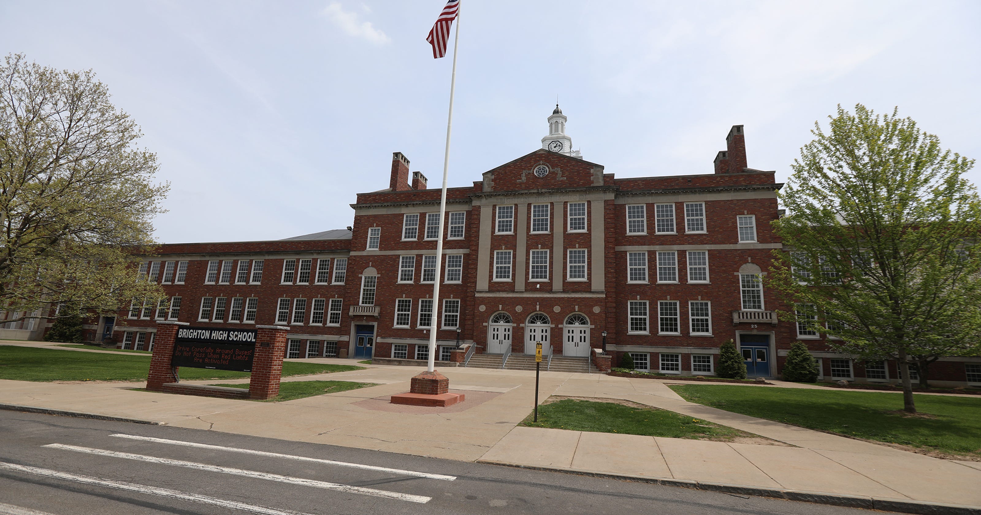 Median house prices, facts for 5 eastside Rochester suburbs