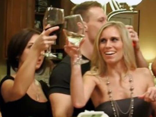 Ohio swingers go back to boring after TV show axed pic